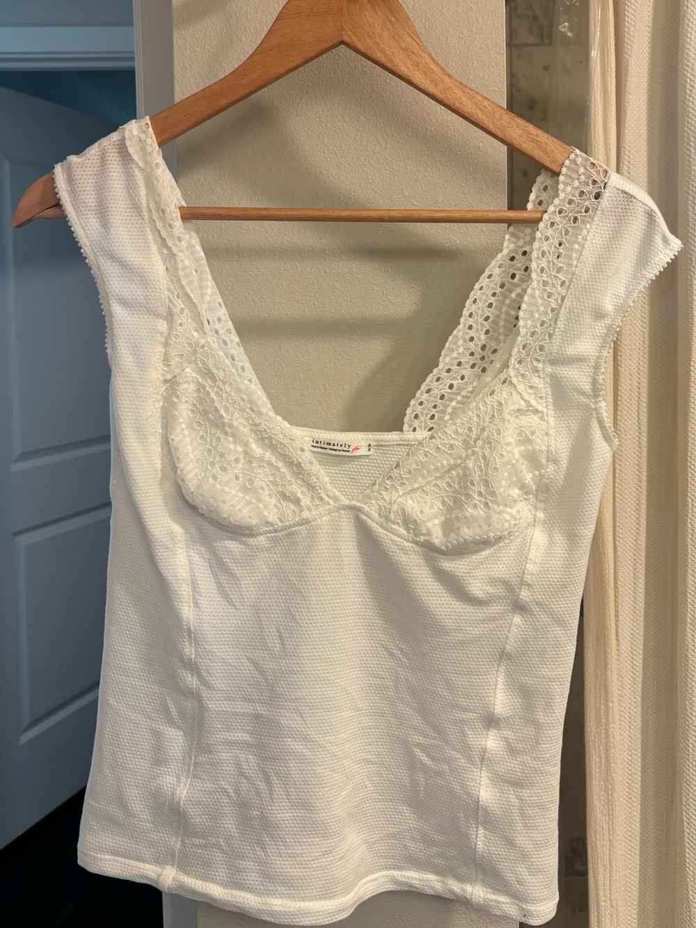 Free people intimately